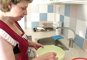 Russian granny housemaid getting plowed deep