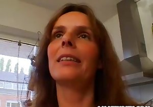 Dark-haired mommy with a nice pussy fingered