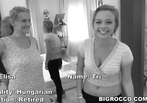 Saggy boobs granny prepping for a really hot romp