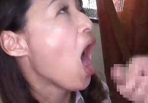 Asian beauty wants that dick in her mouth folks